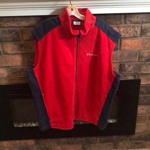 Men’s Columbia fleece sweater vest